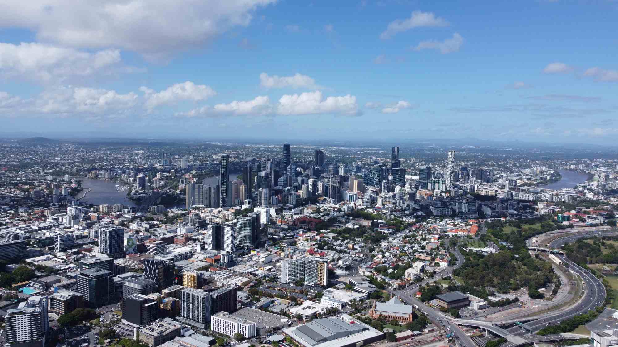 GAMING THE HOUSING CRISIS: Can Queensland legislate unit owners out of a Nash Equilibrium?